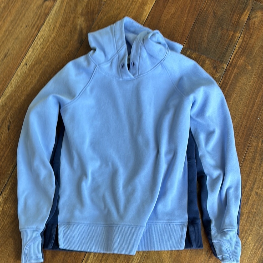 Athleta Kids Blue and Navy Hoodie